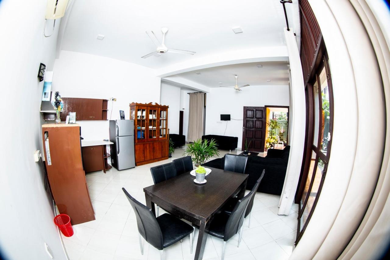 Anthuan Residence Negombo Exterior photo