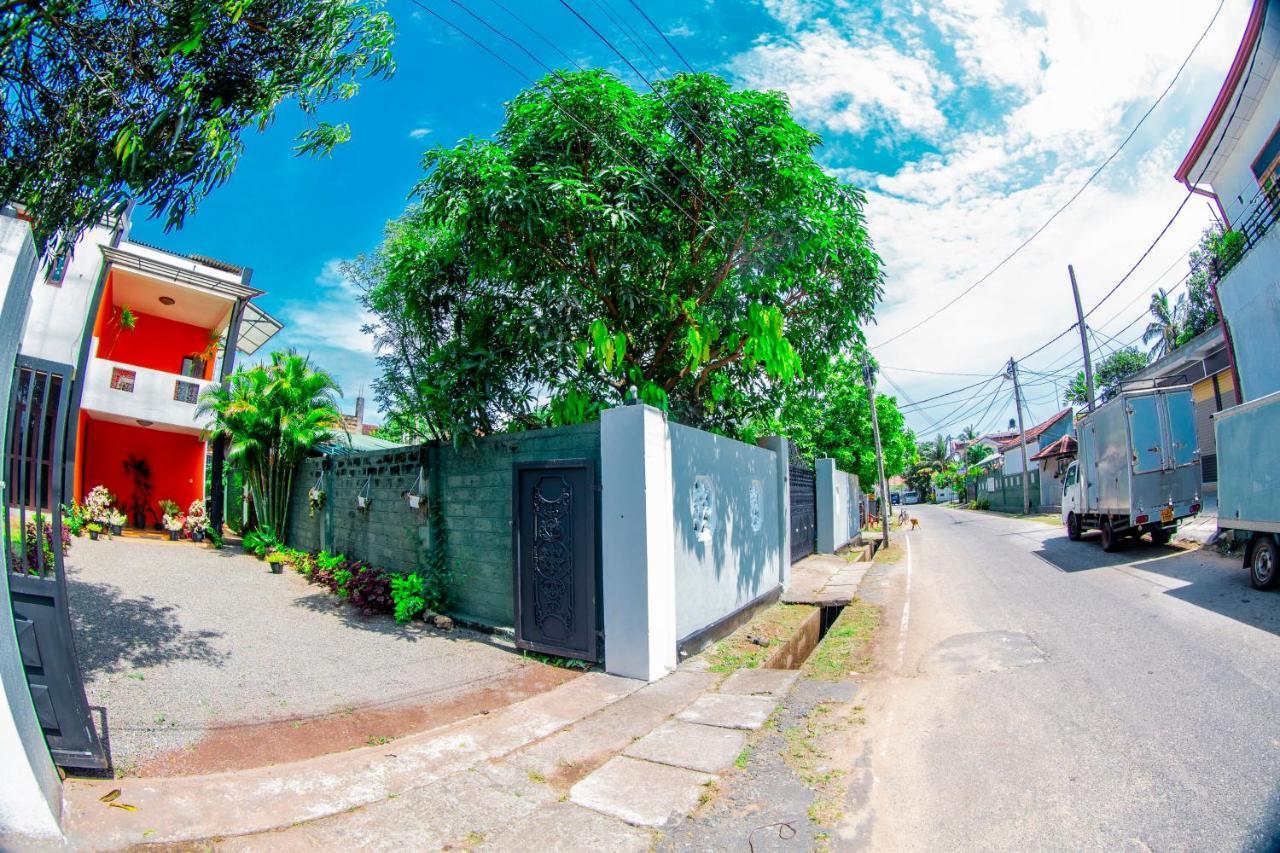 Anthuan Residence Negombo Exterior photo